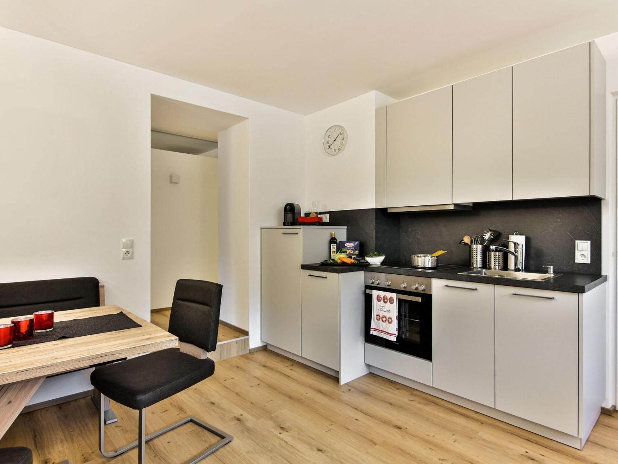 Elegant Apartment In Inzing With Terrace Екстер'єр фото